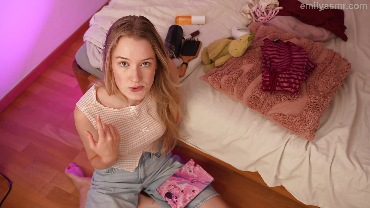 Twój nowy współlokator z college'u jest napalony AF - ASMR