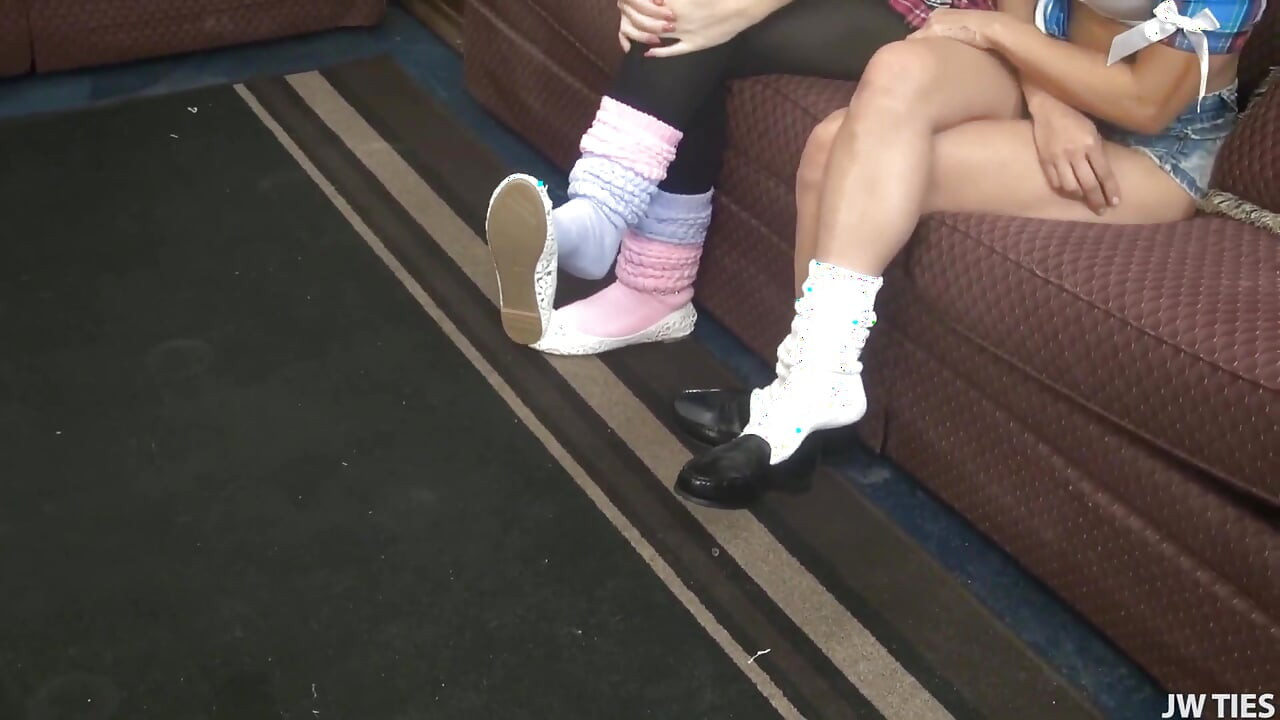 I Brought My Virgin Girlfriend HD Wmv