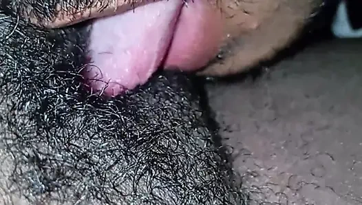 Servisten sonra evli inançlının terli amını emiyor