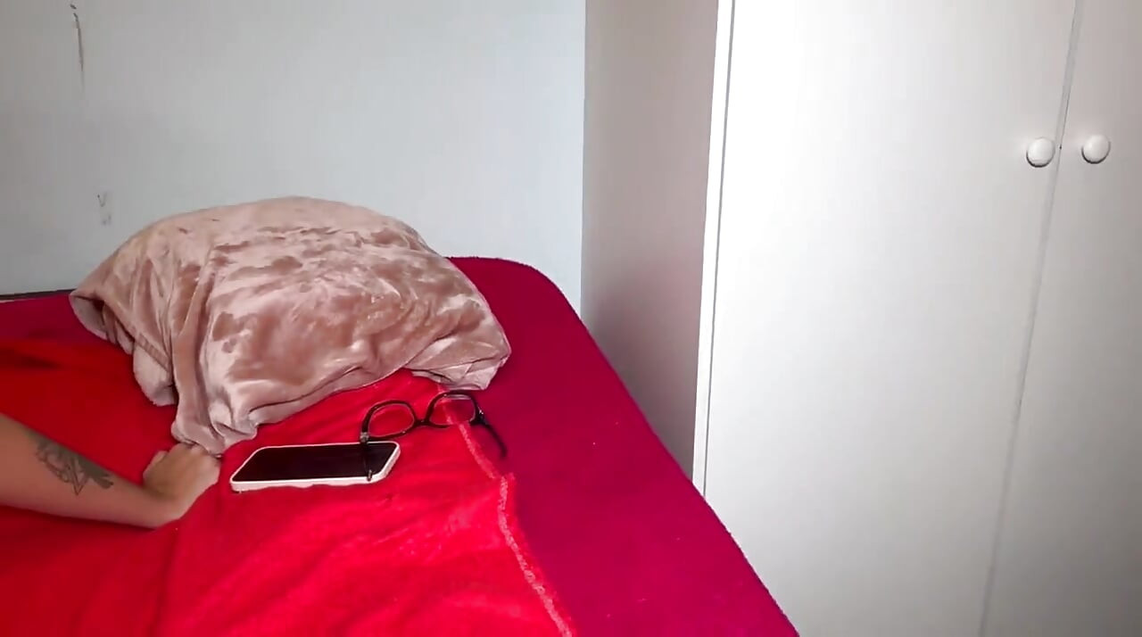 Mamá y papá en terapia sexual con hijastra cachonda