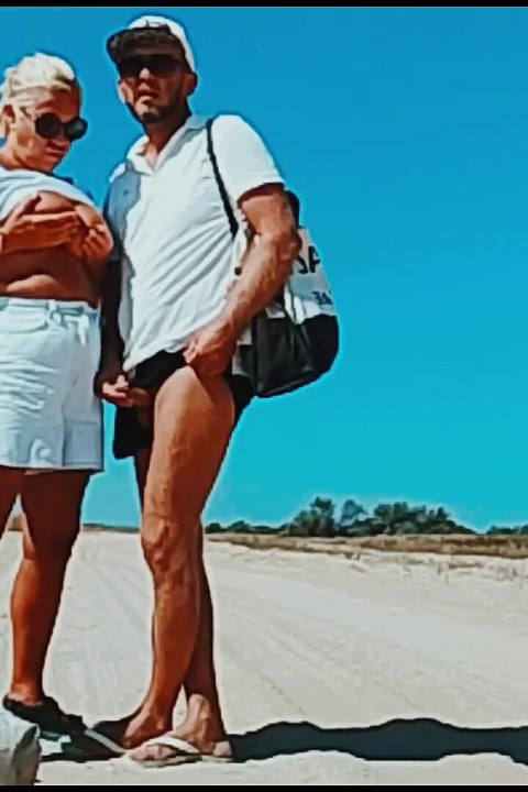 Puši neznancu na cesti