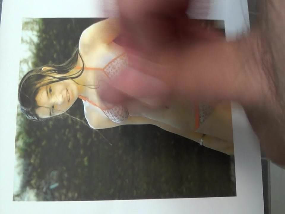 jennykrouly에게 경의를 표하다