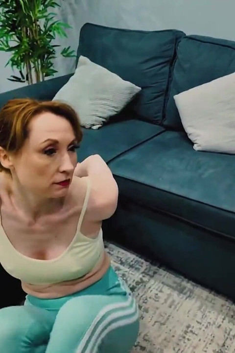 Horny MILF Gym Slut Seduces & Fucks Personal Trainer