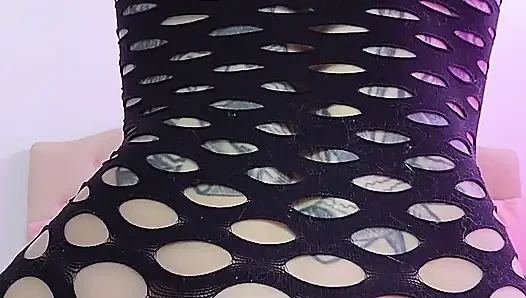 Dövmeli Kızıl Saçlı Tanrıça File Çorapla Amını Azdırıyor Ve Oynuyor