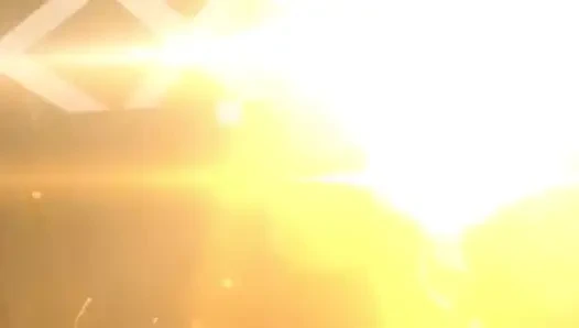 Kleine hure mit dicken titten wettert hardcore