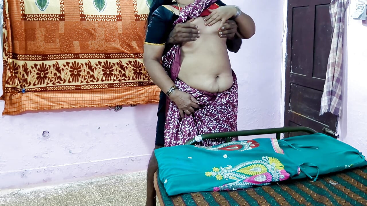 Desi Stepmom's Navel Seduction & Raw Passionate Overflowing Creampie