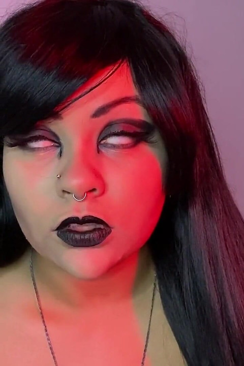 Coaching masturbatoire, je roule les yeux blancs