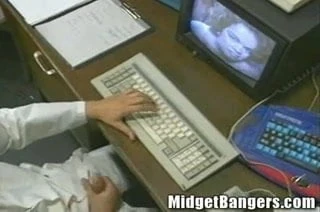 Midget Cybersex Fantasy Becomes Reality