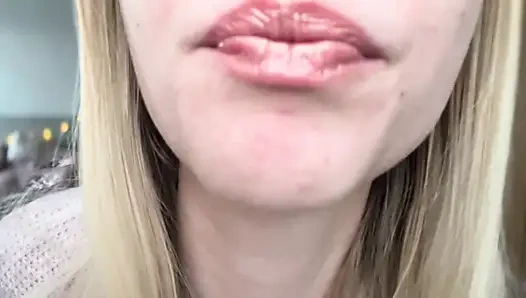 Mouth sounds - no talking - ASMR