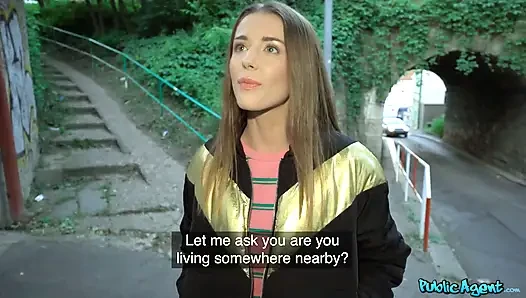 Public Agent - sexy studentin sybil und das Sexperiment