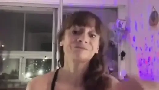 Горячий танцор