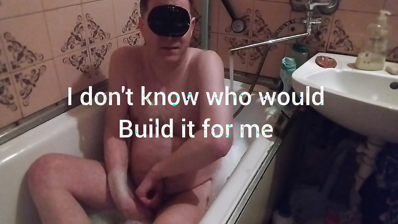 Guy with small cock masturbating in the bathtub and butt plug