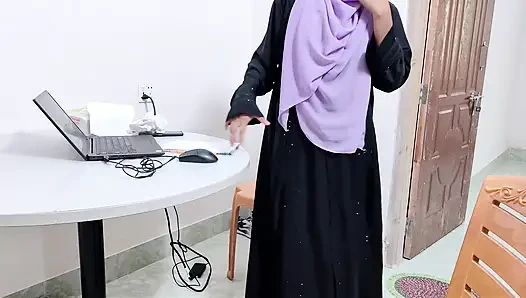 Hijabi Hot bank manager fuck by desi village Farmer Desi chudai xxx