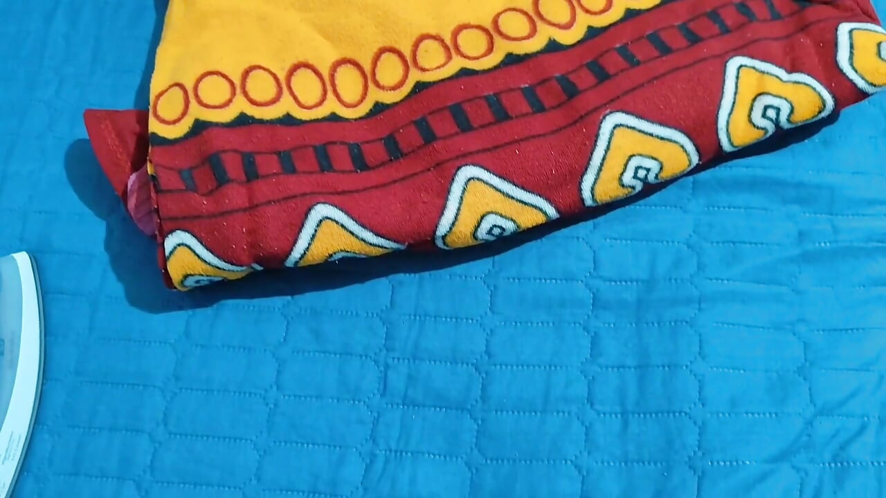 荒いパパは大きな静脈のコックを刺激します