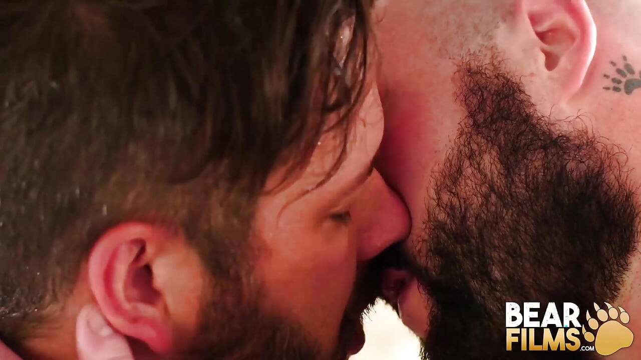 BEARFILMS - Justin West โดนหมีน้ำดี Adam Jones เย็ดแรงๆ
