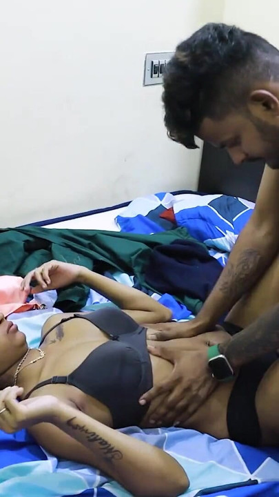 INDIAN DESI TEEN GIRL FUCKED IN HER ROOM WHENHER MOM NOT IN HOME, HARDCORE SEX | Clip 1