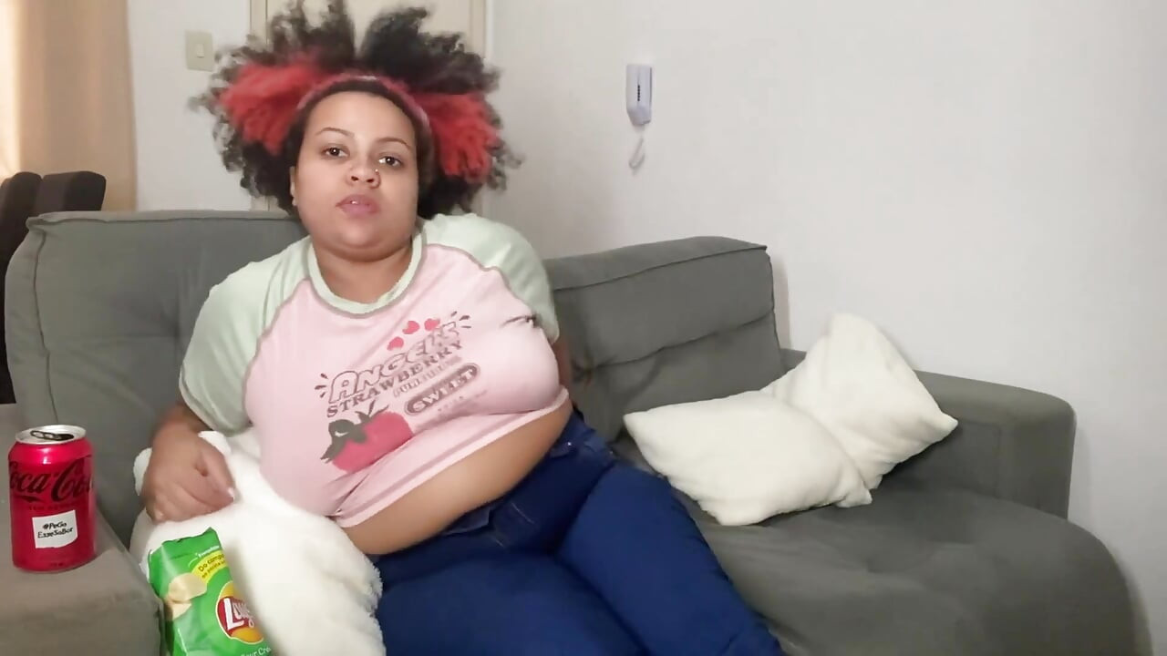 BBW Farting and Burping While I Watch TV