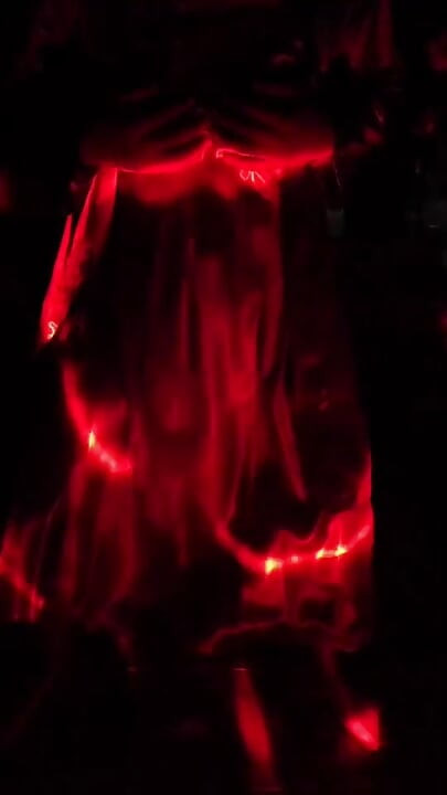 대물 자지에 따먹히는 18세 소녀