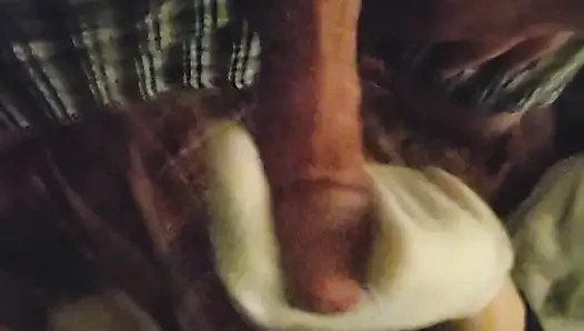 Kaus kaki putih kecil seksi ngocok kontol dengan kaus kaki