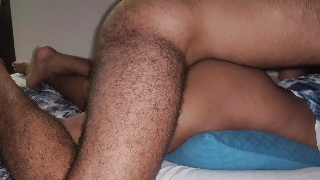 Üvey Kız Kardeşim Seks Için Sarıldım Diyor