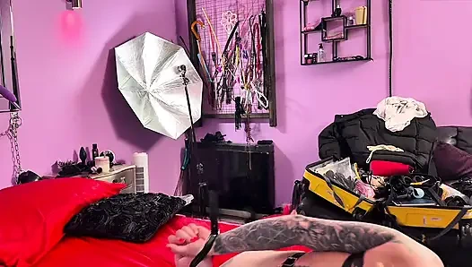 Slave Arrives Late and Tables Turn