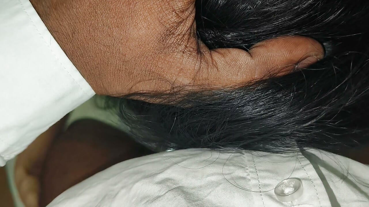 Telugu Anu Moster Vit läcka
