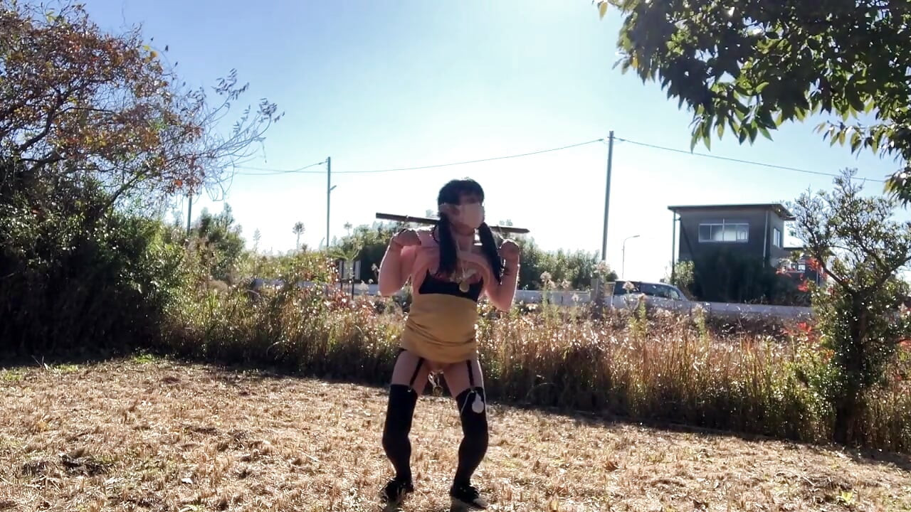 Trainer's Order No. 52: Woof-woof Pose Training