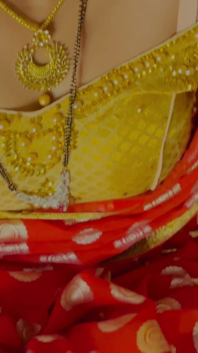 Shaadi Ki honeymoon first night young 18+ wife Indian first night Suhaagraat hotel fucking with Hindi audio talking… | Clip 1