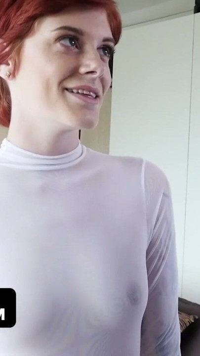 Ginger Patch - adolescente pelirroja Ava Little agradecida por la sorpresa de cumpleaños de su padrastro | Clip 1