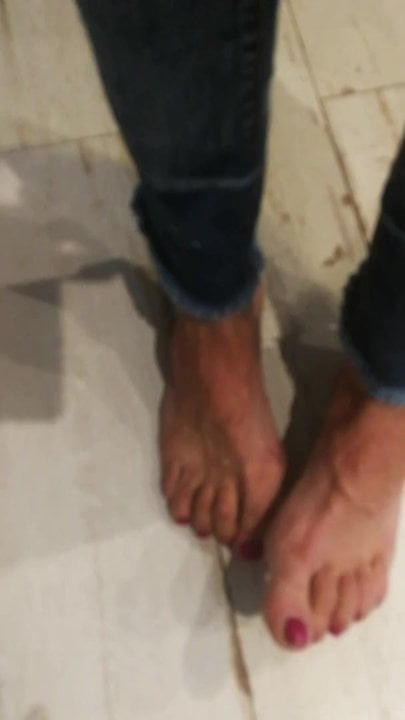 Freshly painted toenails