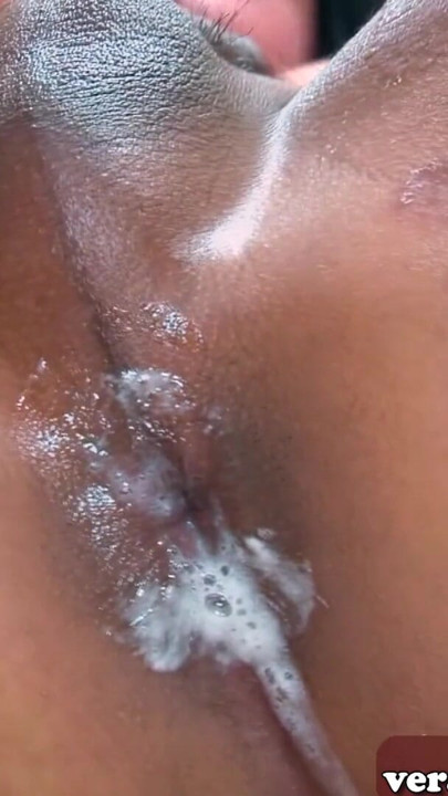 Thai ladyboy gets bareback anal creampie | Clip 3