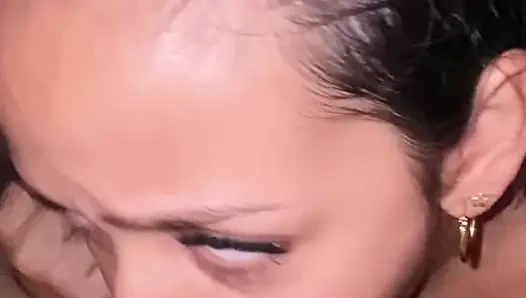 Seinen schwanz jeden tag zu lutschen ist mein hobby