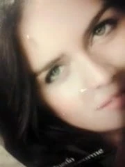 Zaira nara cum hyllning video
