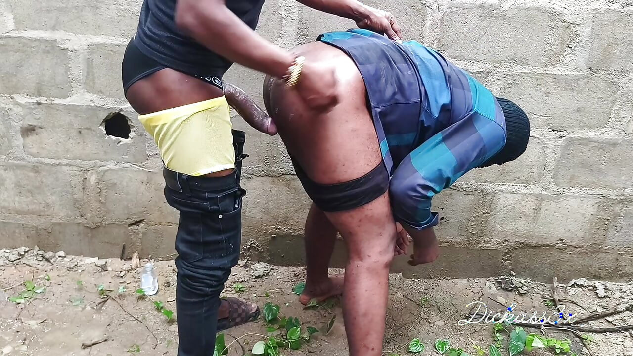 Fucking That Bussyass While He Holds the Wall