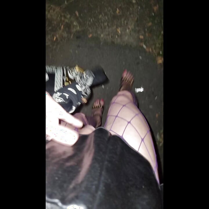 A Whore in a Mini-Skirt Ras du CuL, on the Edge of the🛣Nationale 7 in BRUNOy. 2H00 VaneSsaBiTCHx PariSChienneTrvprod⁹¹