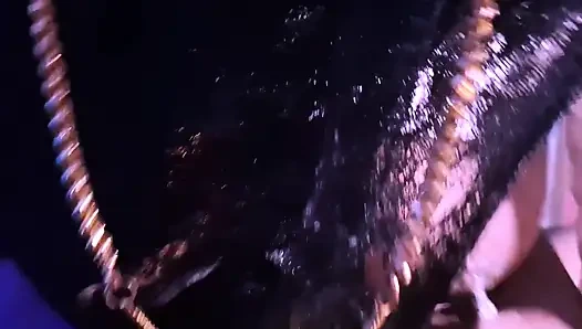 Друга Обслуживает Больше, Чем Обед - Индийской Тинке Повезло