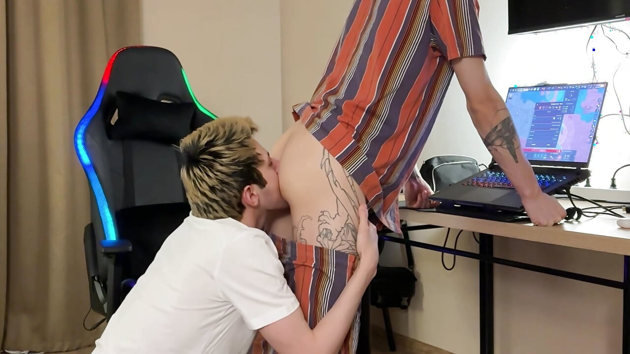 Part 2 Guy With Big Cute Guy's Tight,Throat And Anal