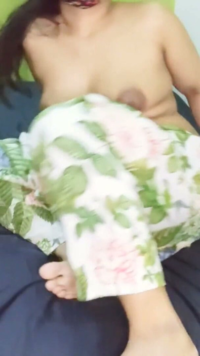 더 세게 박아줘 제발 보지에 싸지 말아줘-Chut Men Mat Nikalna Pani Plz🤤 | Clip 1