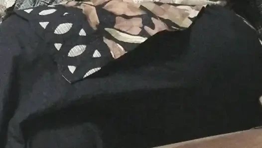 Bhabhi ki mast gaand k nazarey.aloneboy425.