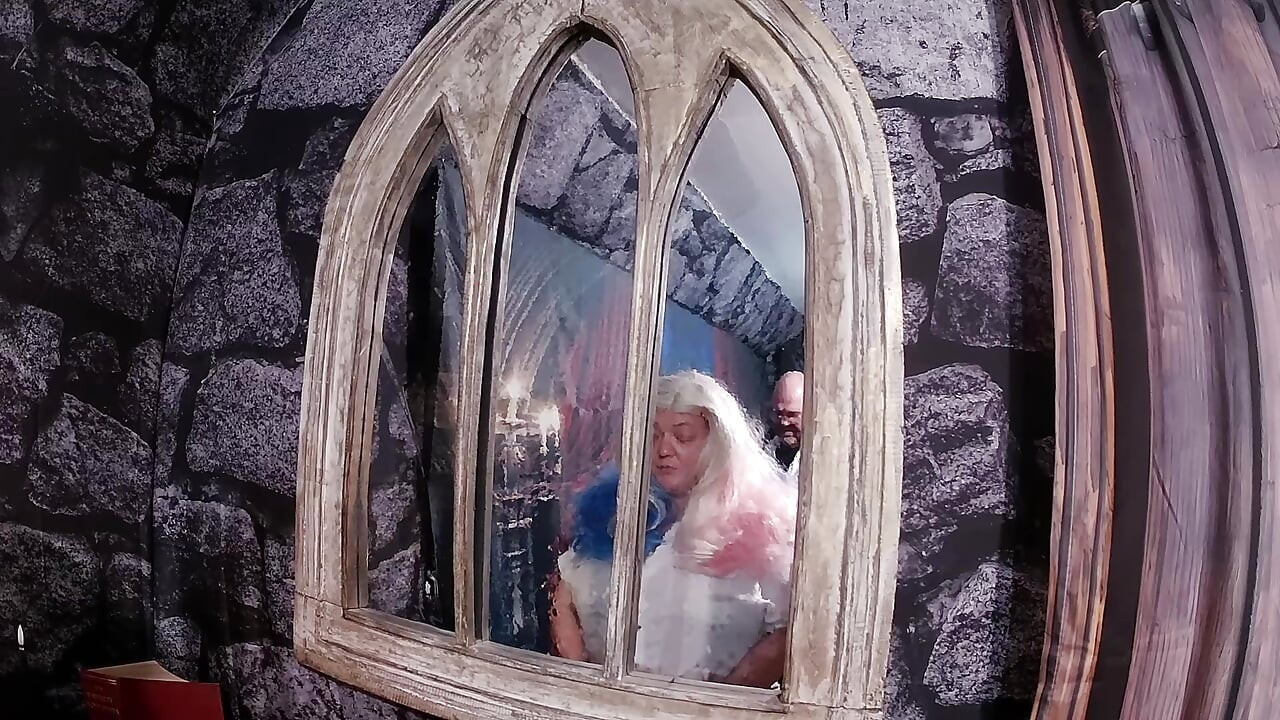 ตอนที่ 1: - Vicar และนักศึกษาวิทยาลัยซุกซน!