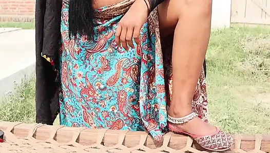 Indian desi stepsis pussy fuking in Hindi audio