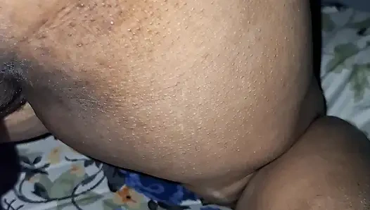 Yenge amına masaj yaptırıyor