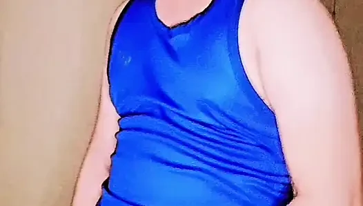 chaddi ke lund ka paani nikal gya