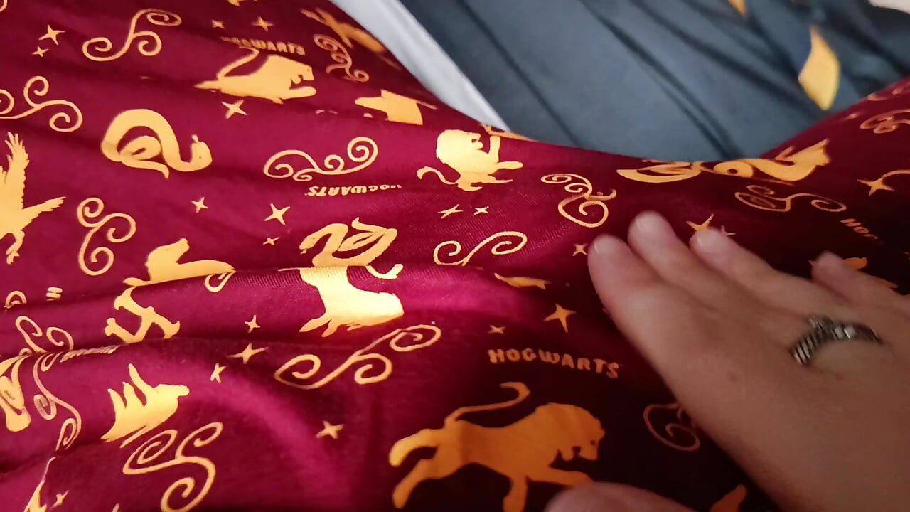 Moja ciasna mała cipka z Hogwartu dochodzi non stop