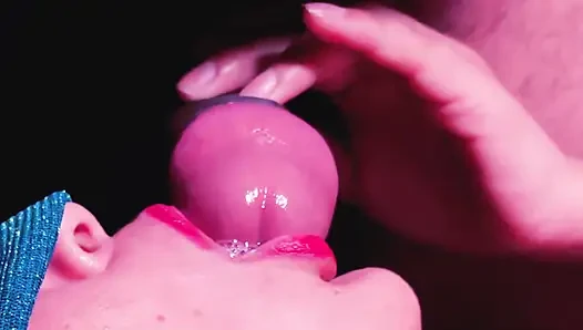 Yakın çekim : harika sakso - asmr ağzı emiyor bölüm 1