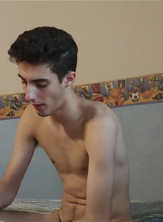 Blowing up a Huge Smiley Balloon While Jerking off