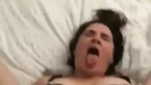 Squirt in her pw  mouth