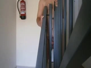 fuck the rail with cumshot-follando la barandilla