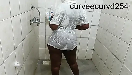 We Got Wet Twerked Sucked and Fucked: Bathroom Romance