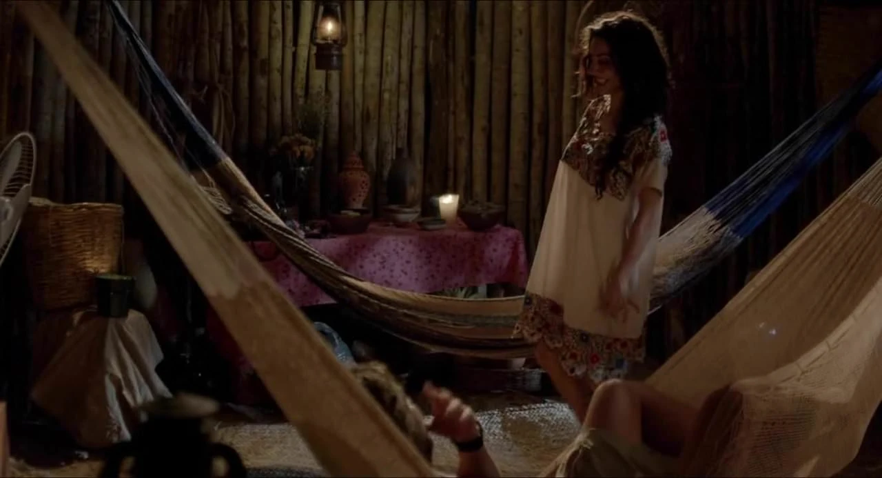 Martha Higareda - Casese Quien Pueda  02